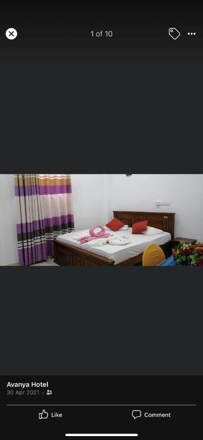 Angunakolapelessa Avanya Hotel And Reception Hall מראה חיצוני תמונה