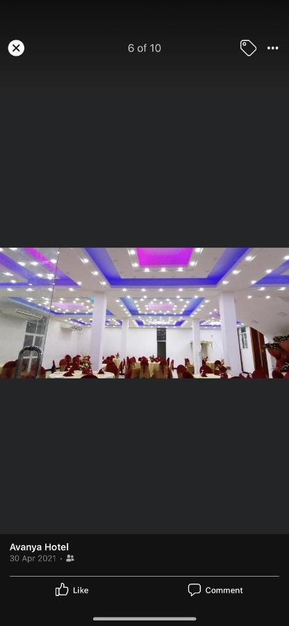 Angunakolapelessa Avanya Hotel And Reception Hall מראה חיצוני תמונה
