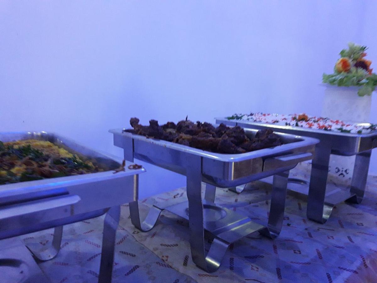 Angunakolapelessa Avanya Hotel And Reception Hall מראה חיצוני תמונה